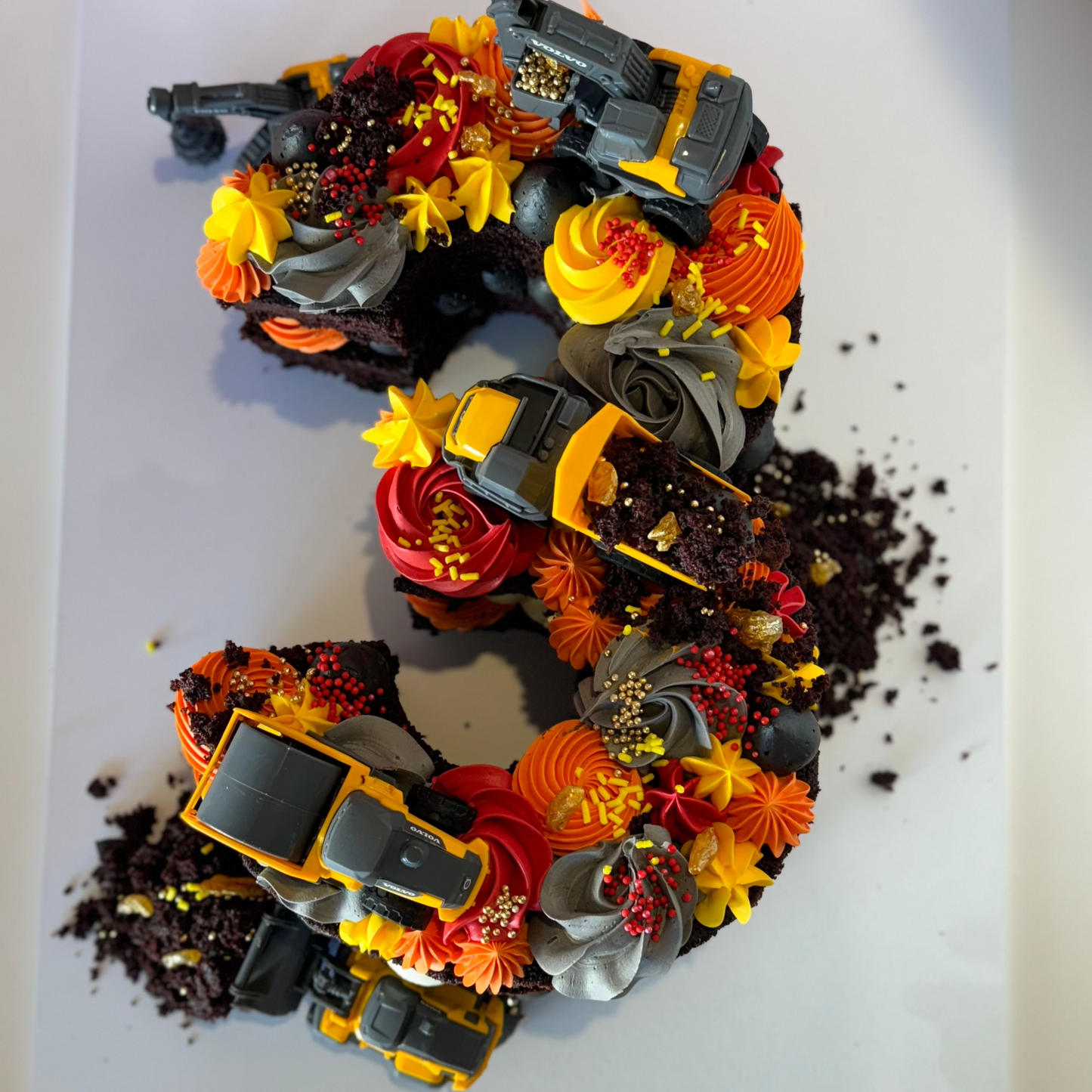 Letter or Number Cake