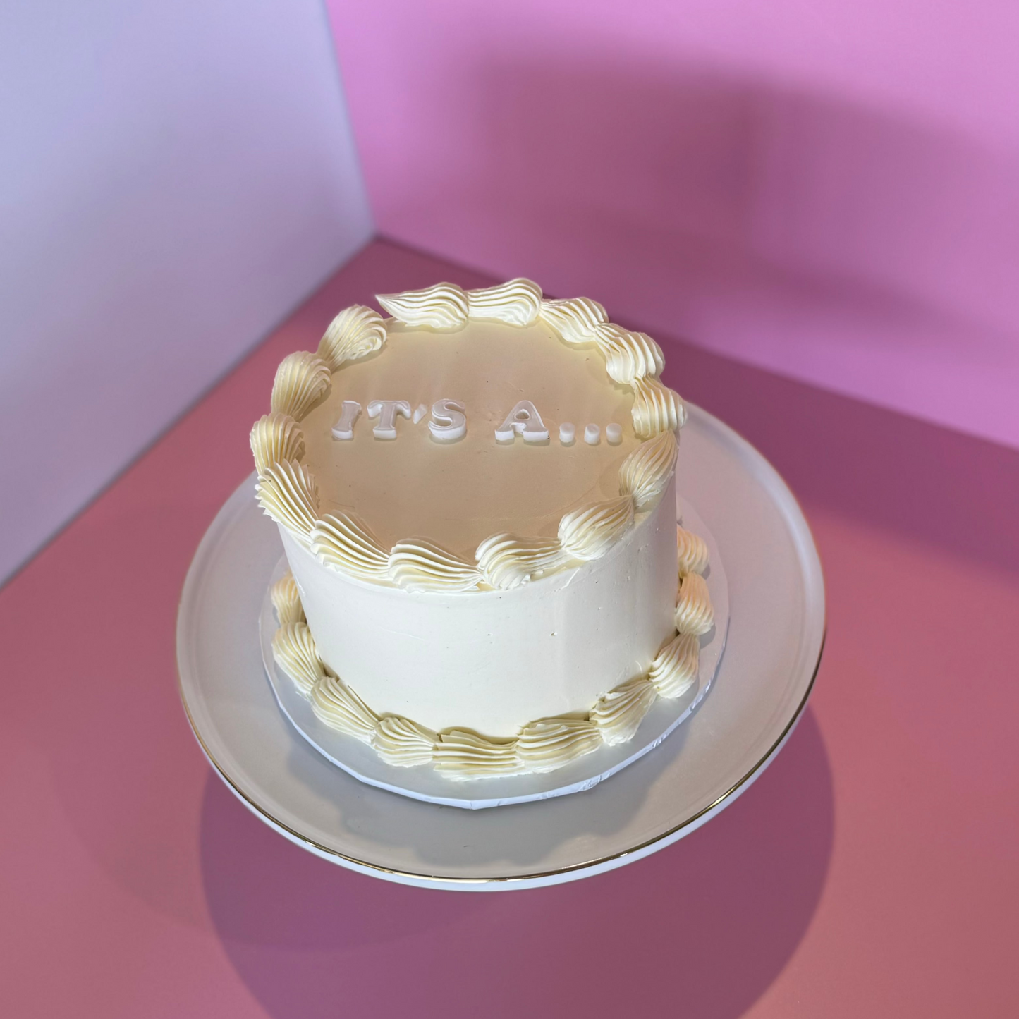 Classic Round Cake