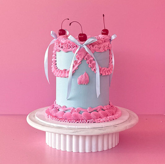 Round Vintage Cake